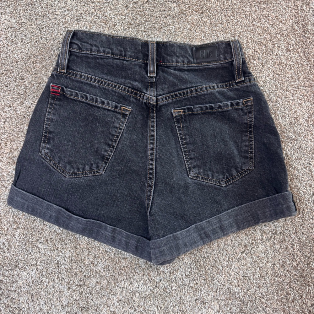URBAN OUTFITTERS BDG Mom High-Rise cuffed Shorts size 26 - Picture 3 of 3
